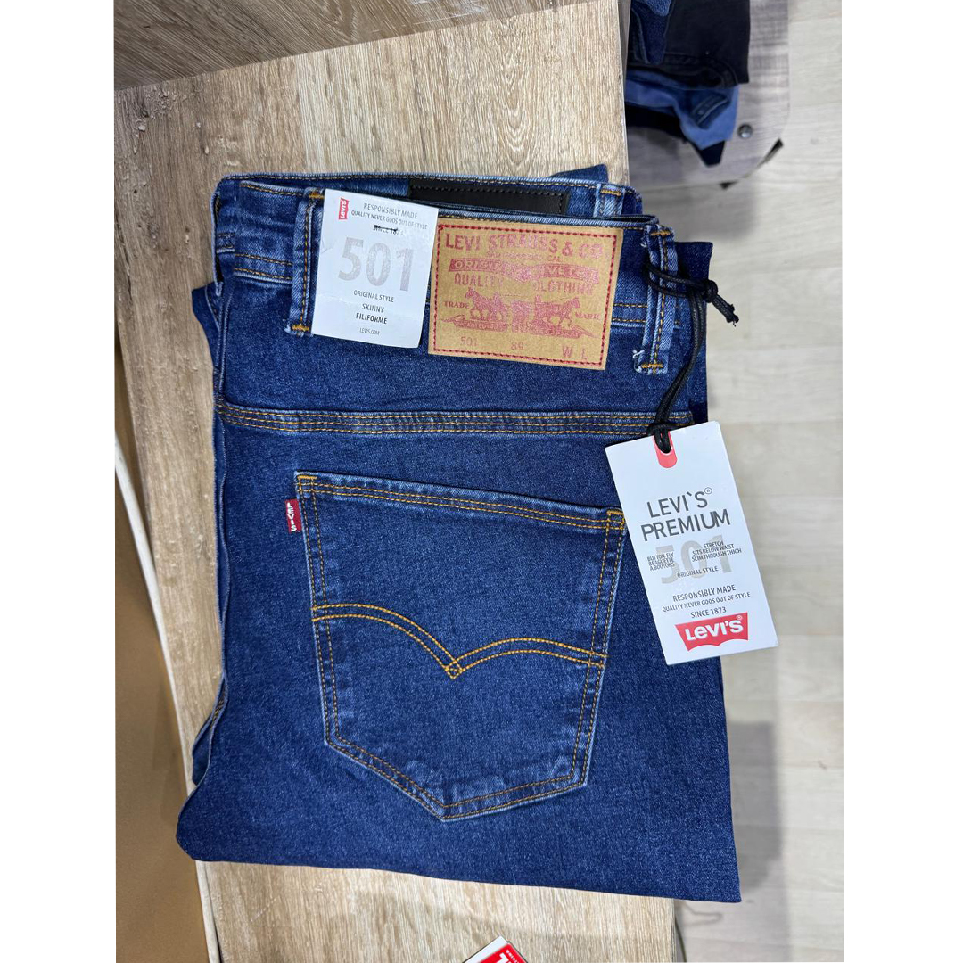 Jean Levi’s Premium 501ᴿ Original Fit.